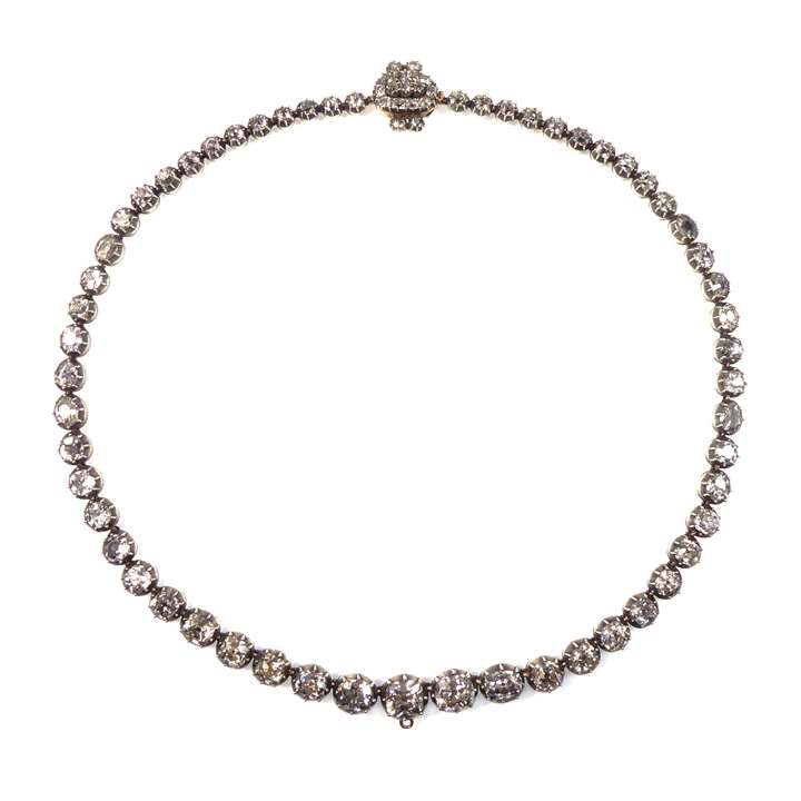 Draduated diamond collet necklace